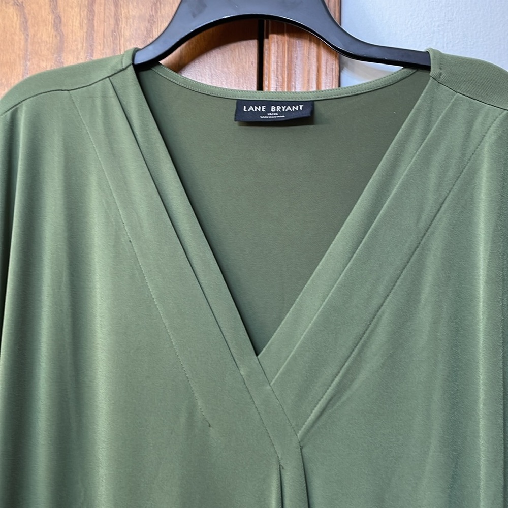 LANE BRYANT UEC Size 18/20 V-Neck Pleat-Front Jersey Midi Dress Green - Picture 7 of 13